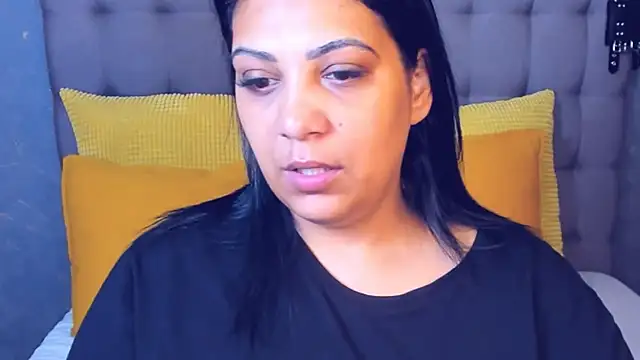 AmyCubes online show from 04-19-26, 03:28