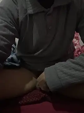 Young arabe online show from 02-15-26, 01:46