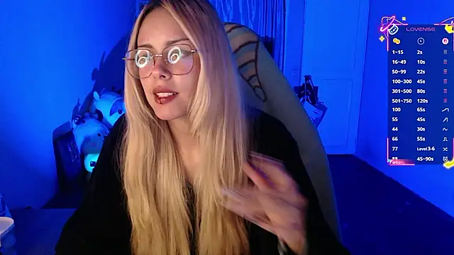 Snapshot of 7Hana7 chatting on 03-12-26, 02:39 7Hana7 online show from 03-12-26, 02:39