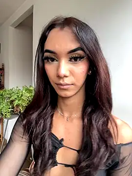 Nikol Rang   online show from 11-14-25, 06:06