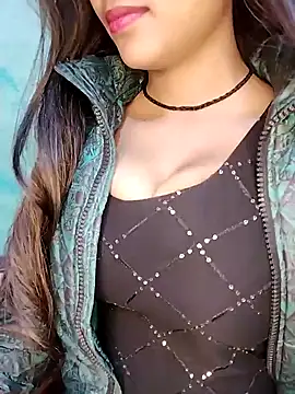 Sreya213 online show from 01-06-25, 10:24