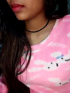 Sreya213 online show from 01-11-25, 06:44