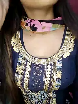 Sreya213 online show from 01-30-25, 08:53