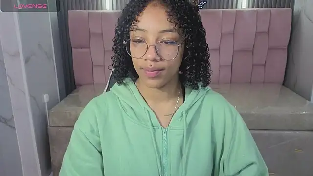 Violeth b online show from 02-05-26, 12:54