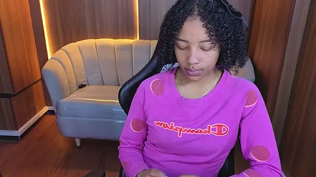 Violeth b online show from 02-16-26, 12:34