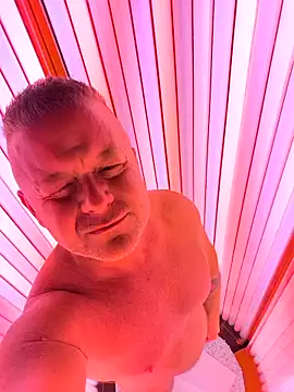 swingr online show from 12-04-25, 01:53