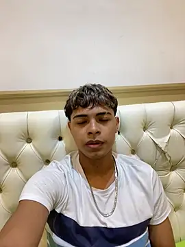 dafnezahiraa  online show from 12-27-24, 12:29