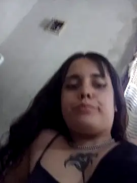 lucylovles online show from 02-07-25, 01:01