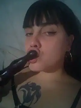 Snapshot of lucylovles chatting on 05-30-26, 10:18 lucylovles online show from 05-30-26, 10:18