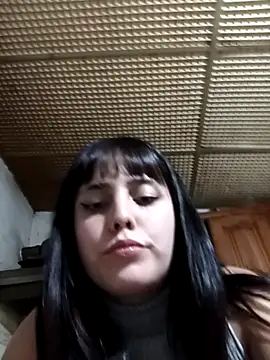 lucylovles online show from 08-09-26, 05:45