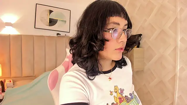 Haru Bonny online show from 02-06-26, 08:45