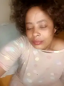 2Sweetysmile online show from 10-01-25, 08:59