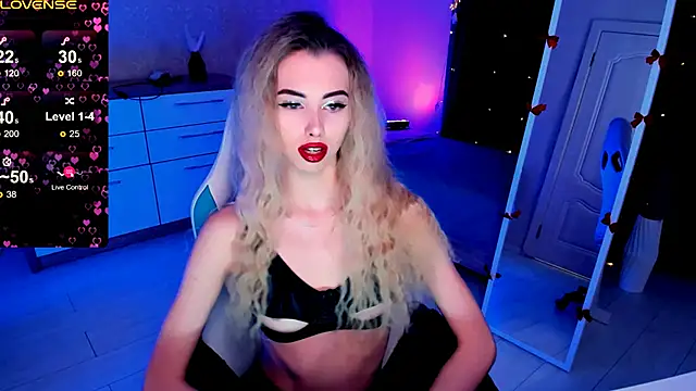 Emilia Klar online show from 02-24-25, 07:33