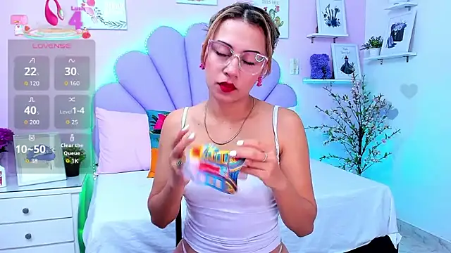 HannaPretthy online show from 11-06-25, 11:44