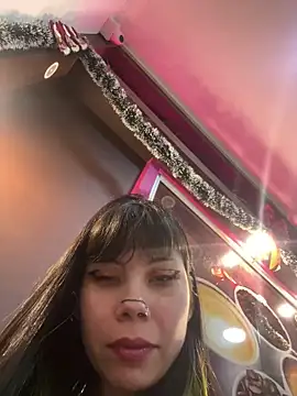 EemaHaruki online show from 12-31-24, 12:11