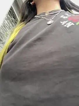 EemaHaruki online show from 02-17-25, 06:04