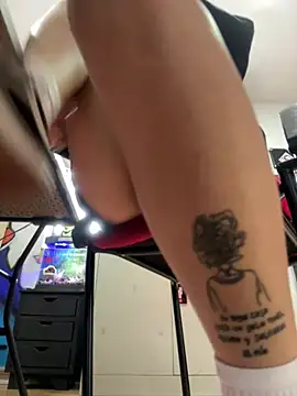 EemaHaruki online show from 02-17-25, 09:08