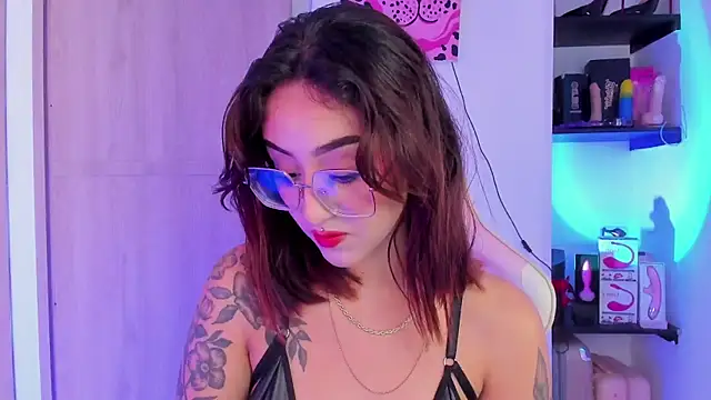 MelodieRoy online show from 02-27-25, 05:36