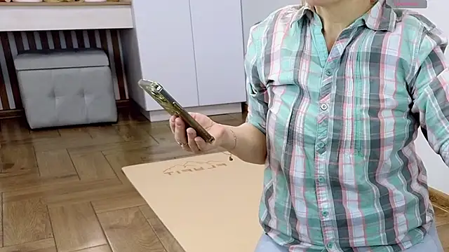 Ava Gardner  online show from 02-05-26, 06:18