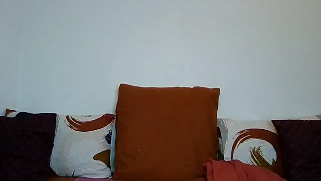 DiamondLuv29 online show from 07-26-26, 03:36