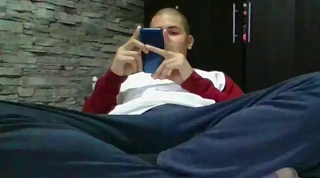 Sexylatin64 online show from 02-25-25, 10:18