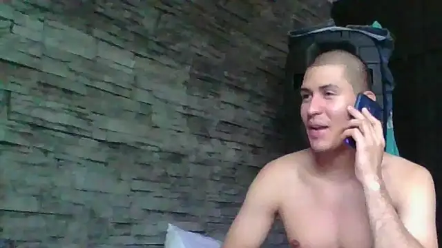 Sexylatin64 online show from 11-05-25, 08:31