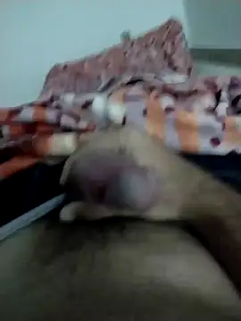 Snapshot of lm279 chatting on 02-01-25, 03:07 lm279 online show from 02-01-25, 03:07