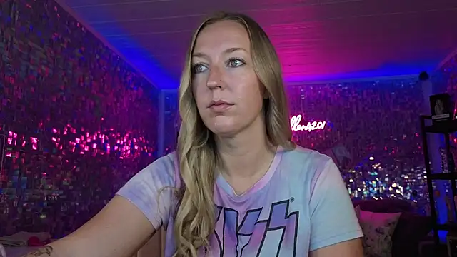 lucyallen4201 online show from 06-01-26, 10:06