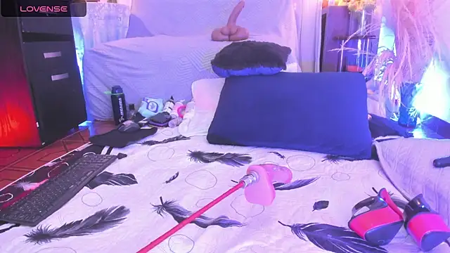 Venus R0se online show from 03-24-26, 09:25