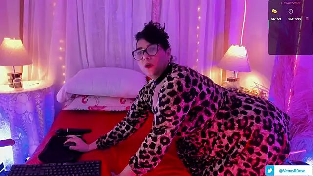 Venus R0se online show from 04-04-26, 09:51