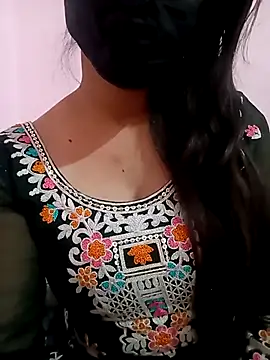 Mahi Baby25 online show from 11-22-25, 02:54