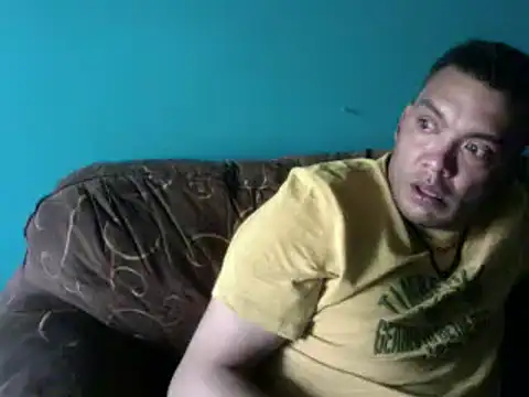 Snapshot of TUMORENO1 chatting on 01-09-25, 09:37 TUMORENO1 online show from 01-09-25, 09:37