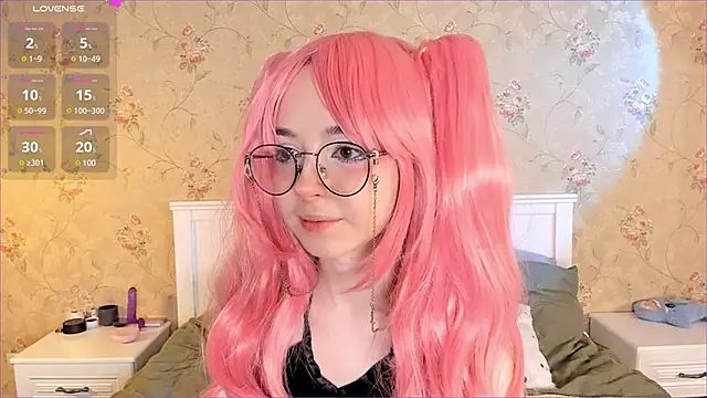 Nora Failure online show from 12-04-24, 12:03