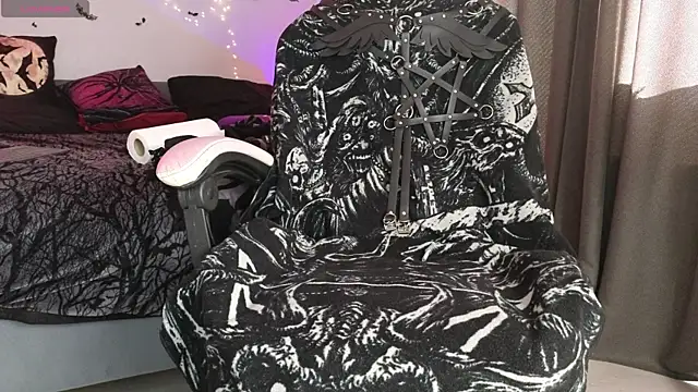 Devil s bride online show from 06-19-26, 04:22