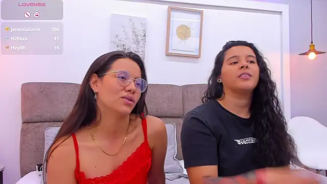 Dilan y Mia online show from 02-11-25, 06:01