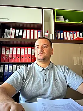 KarlosCarutox online show from 09-18-25, 01:35