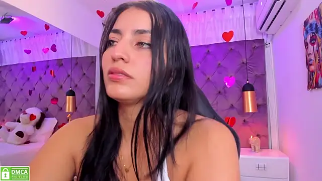 Snapshot of GISELA_RODRIGUEZ chatting on 02-11-25, 11:43 GISELA RODRIGUEZ online show from 02-11-25, 11:43