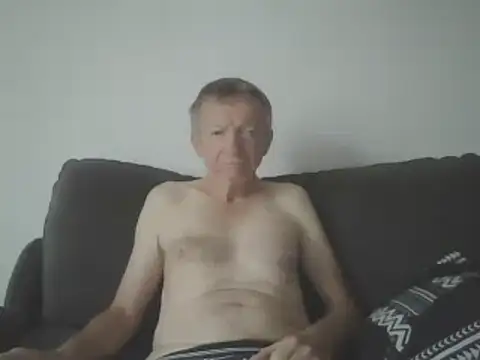 naturiste974 online show from 03-07-25, 02:57