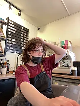 cinnabon  online show from 04-08-26, 08:36