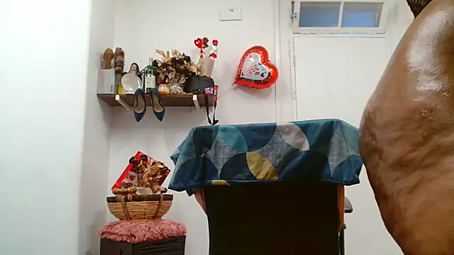 xTALLSEXYBUMx online show from 04-17-26, 08:23