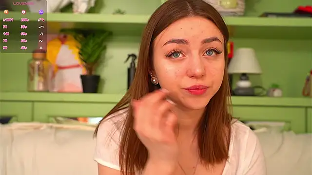 LindaFarmer online show from 04-03-26, 04:32