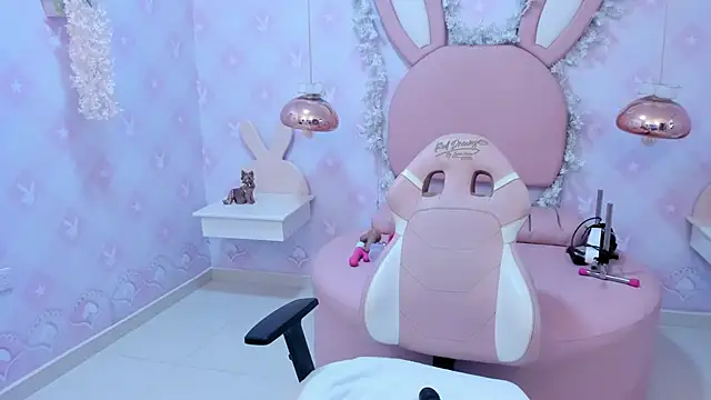 Saraa Skinny online show from 12-12-24, 02:33