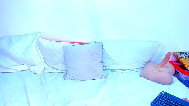 Snapshot of cookplleaser chatting on 12-21-24, 05:18 cookplleaser online show from 12-21-24, 05:18