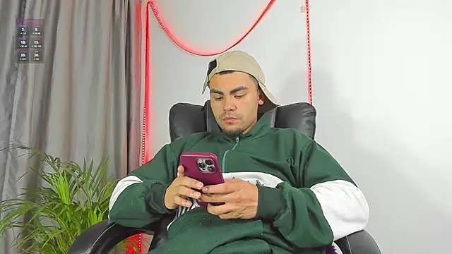 kalivan voinesscu online show from 11-29-25, 08:39