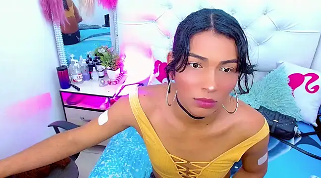 Snapshot of antonela_xxx chatting on 03-07-25, 10:32 antonela xxx online show from 03-07-25, 10:32