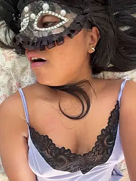 Bella Luna18 online show from 03-27-26, 09:53