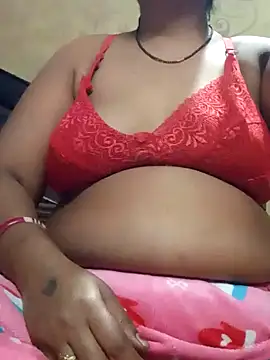 Snapshot of Tameesh_sexy_mistress chatting on 01-31-25, 07:18 Tameesh sexy mistress online show from 01-31-25, 07:18