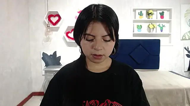 CarolineBrunx online show from 10-06-25, 12:30