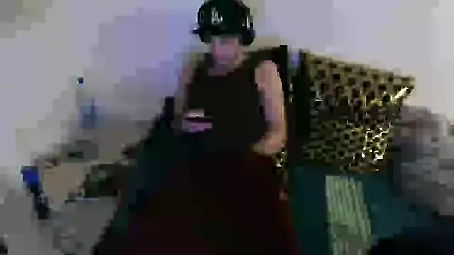 Snapshot of SirCharlesXXX chatting on 01-29-25, 02:21 SirCharlesXXX online show from 01-29-25, 02:21