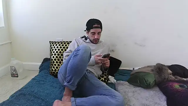 Snapshot of SirCharlesXXX chatting on 01-31-25, 08:12 SirCharlesXXX online show from 01-31-25, 08:12